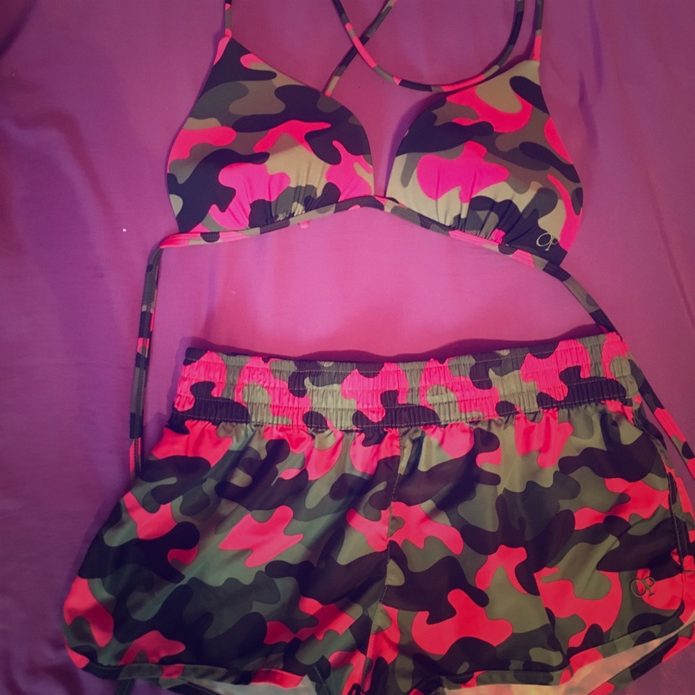 Camo Swimsuit with Shorts Push-up Bikini Top